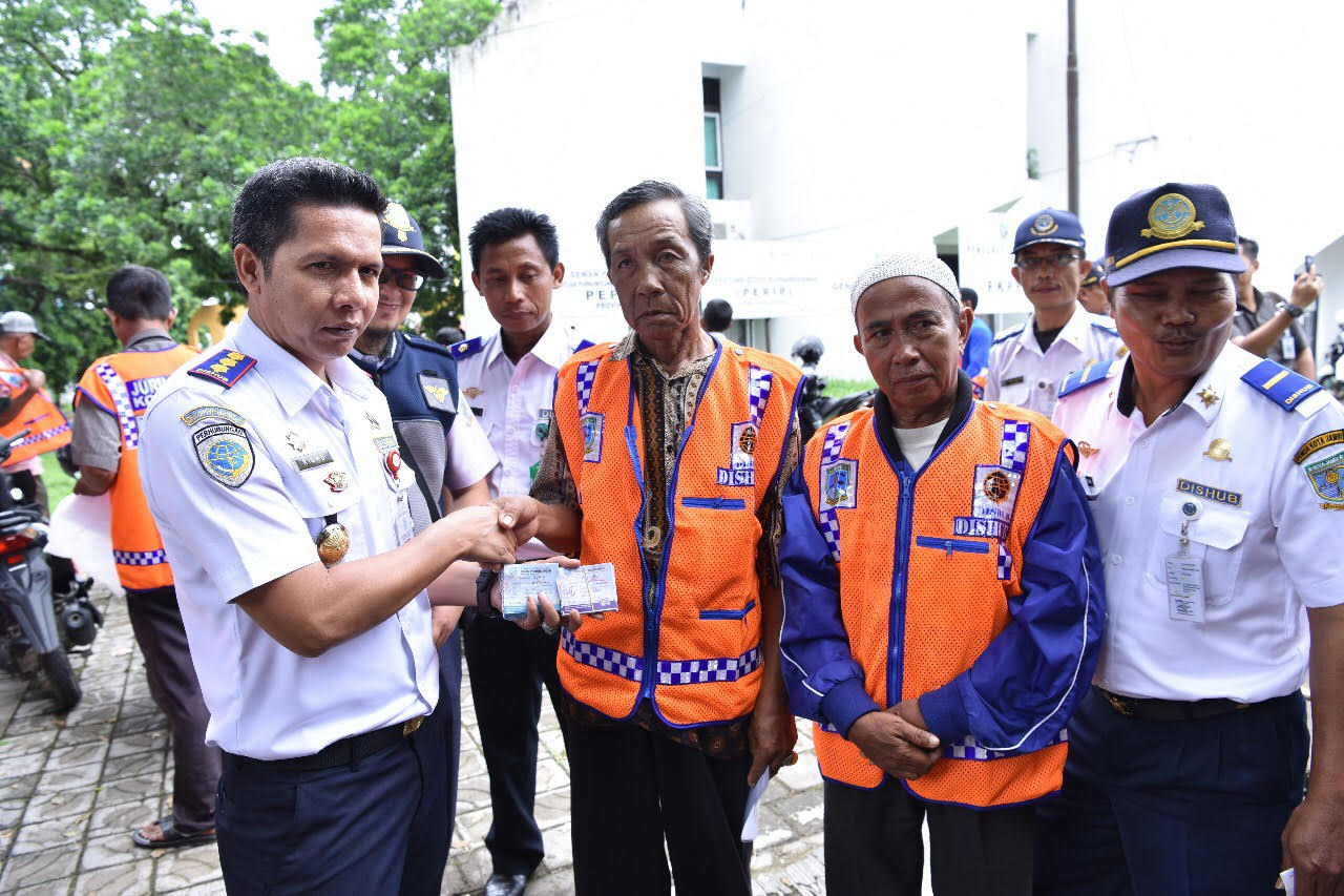Kadishub Imbau Warga Tak Usah Bayar Parkir Jika Tak Diberikan Karcis