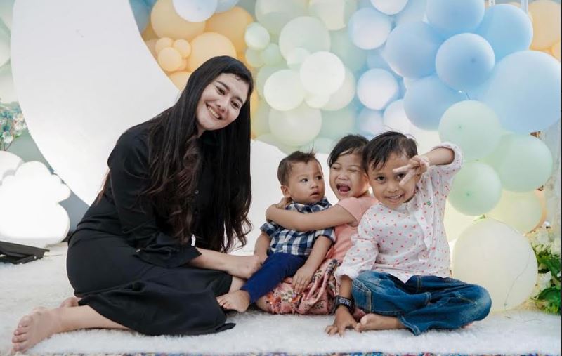 Menumbuhkan Rasa Kasih Sayang dan Mandiri Pada Anak