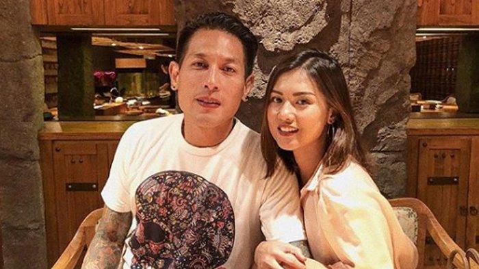 4 Fakta Mengejutkan Pacar Baru Chef Juna, Usianya Terpaut 15 Tahun & Mantan Kekasih Dicky SM*ASH