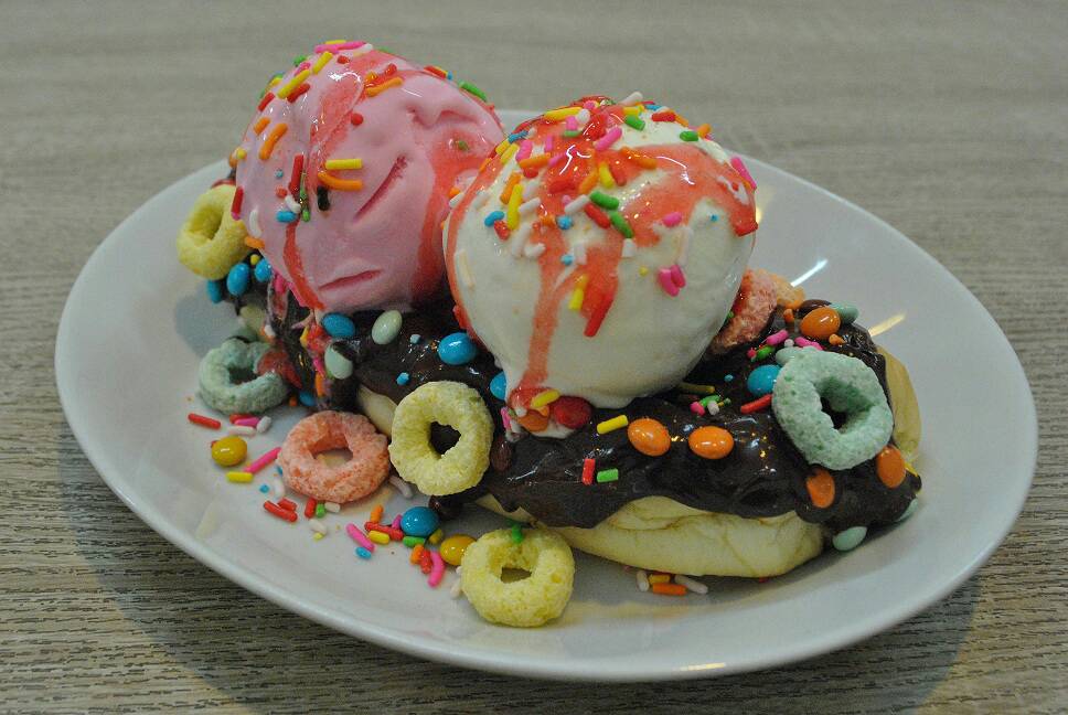 Resep Es Krim Susu, Aduk Es Krim Tiap 2-4 jam dalam Freezer