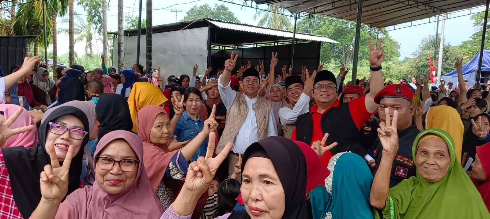 Safari Politik Rahman-Guntur di Legok Dihadiri Ribuan Orang, Tomas Ajak Pilih No 2 di Pilwako Jambi