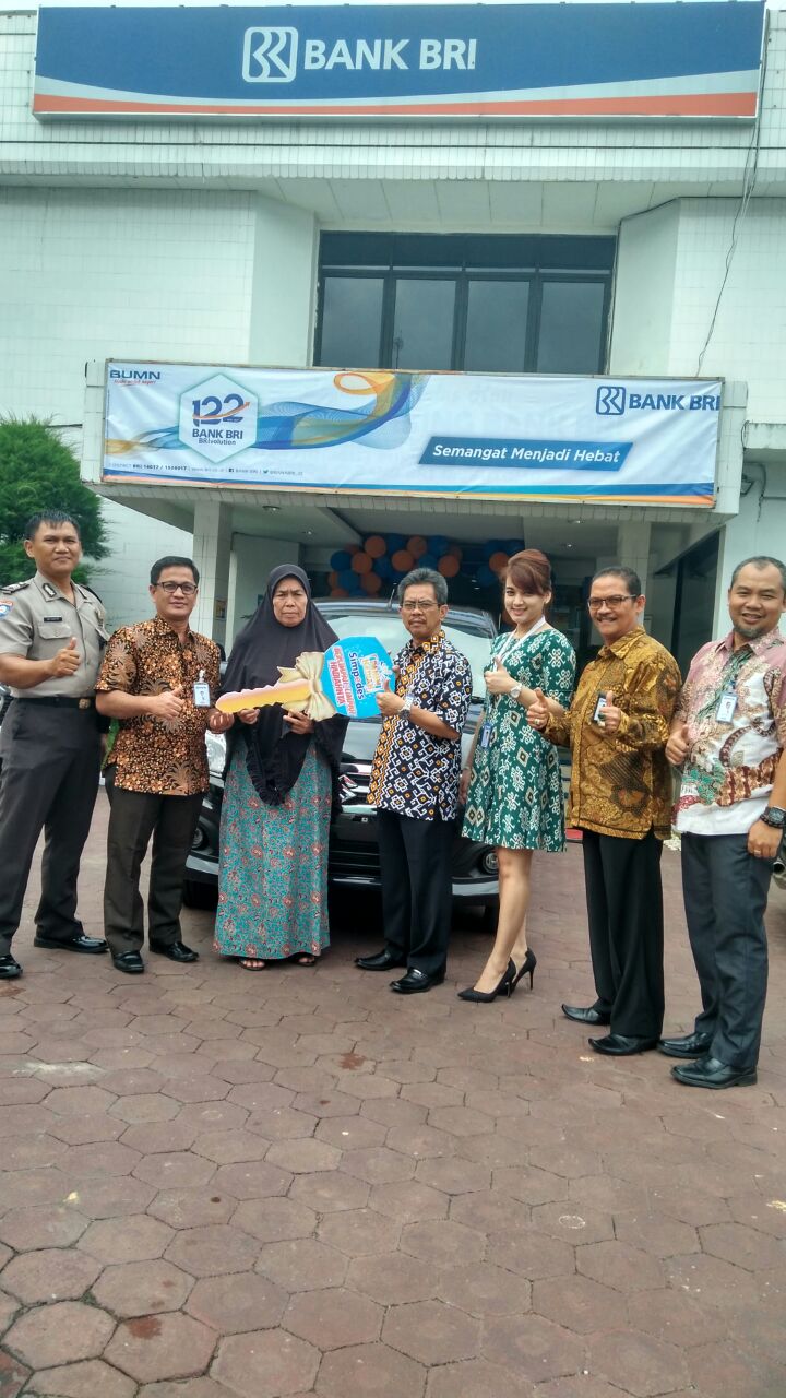 BRI Serahkan Grand Prize Panen Hadiah Simpedes Semester 1 tahun 2017, Inilah Pemenangnya