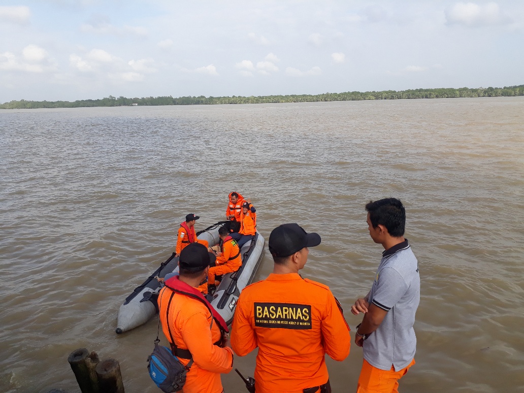 Jasad Diperkirakan Muncul Pukul 15.00, Basarnas Terus Cari Zulfan yang Tenggelam di WFC Tungkal
