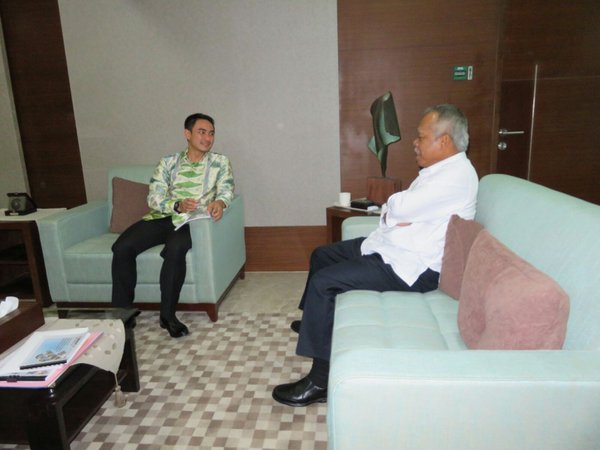 Zola Ketemu Basuki HadiMuldjono di Ruang Kerja Menteri PU