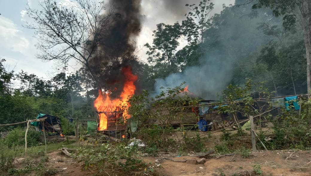 Pelaku PETI di Sarolangun Kocar-kacir, Tim Gabungan Razia Lubuk Bedorong, 50 Kamp PETI Dibakar