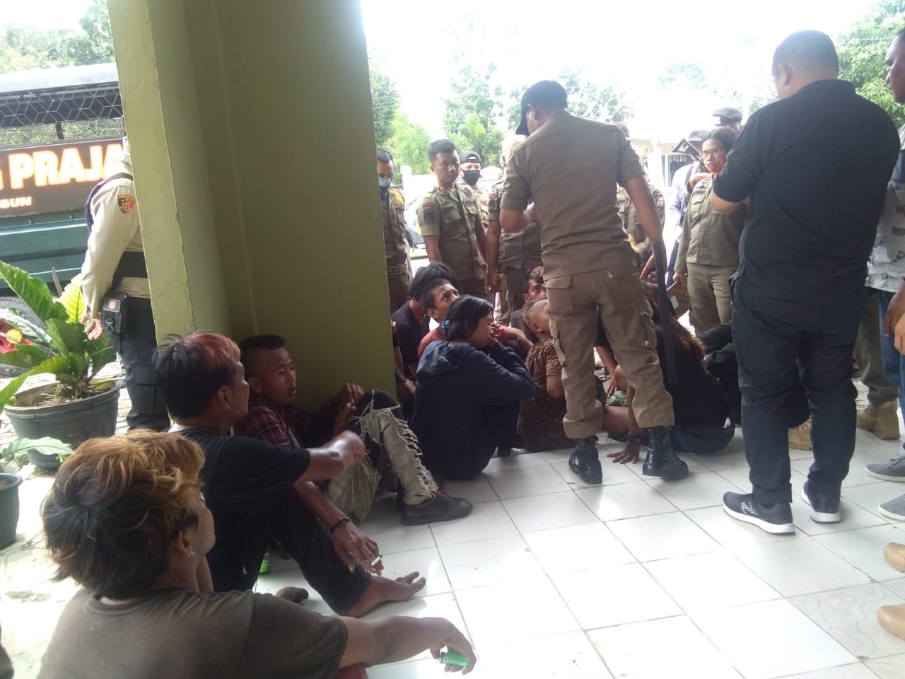 Antisipasi Virus Corona, Belasan Anak Punk di Sarolangun Ditangkap Satpol PP