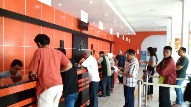 Layani Pengiriman Satu Hari