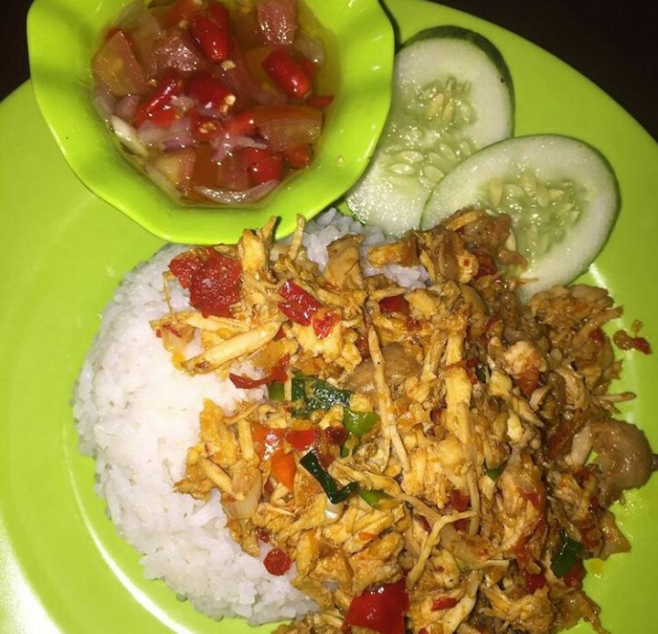 Pedasnya Sambal Dabu-dabu di Pampisnyus