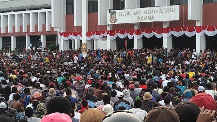 20082019_demo-papua.jpg