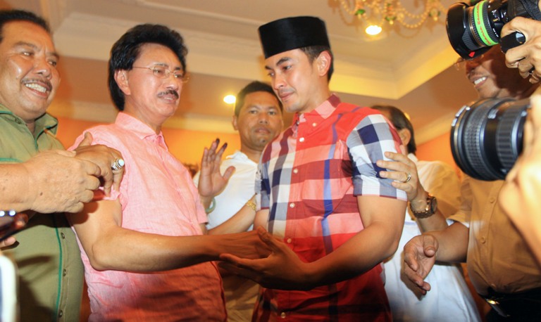 20151210_zn-zulkifli-nurdin-zumi-zola_20151210_160222.jpg