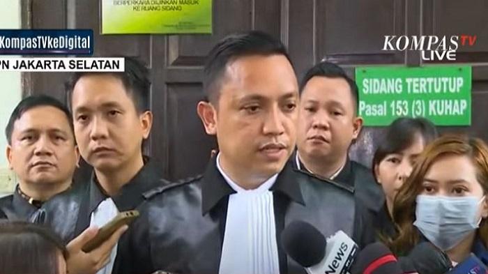 Dituntut 12 Tahun, Ronny Talapessy Sebut JPU Tak Lihat Status Bharada E Sebagai Justice Collaborator