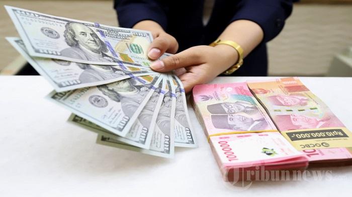 Pelemahan Rupiah Buat Jokowi Gusar, Fundamental Ekonomi RI Masih Sangat Kuat