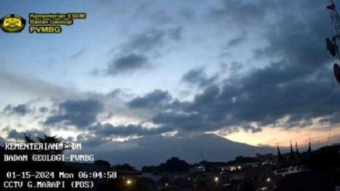 2024117-Visualisasi-Gunung-Marapi-dari-kamera-pengawas-Pos-PGA-Bukittinggi-Rabu-17-Januari-20242.jpg