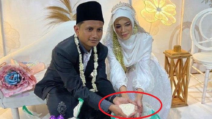 202435-Menikah-dengan-mahar-beras-di-Ponorogo.jpg