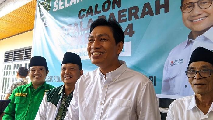 Fadhil - Bakhtiar Siapkan Jargon Baru untuk Pilbup Batanghari 2024: Harus Diatas TANGGUH
