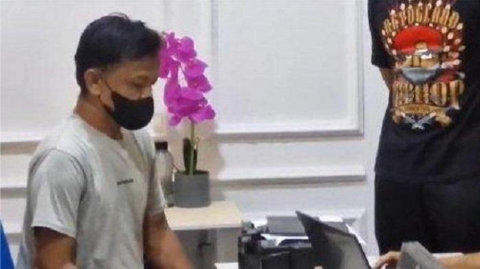 Emosi Diusir saat Temui Anak, Suami Bacok Mantan Istri dan Kakak Ipar, Kini Serahkan Diri ke Polisi