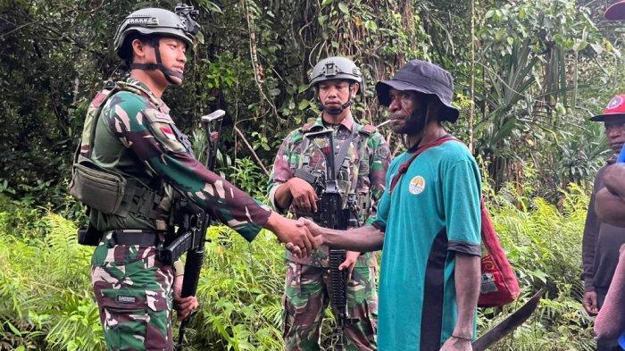 20250517-Pentolan-KKB-Papua-Yeremias-Foumair-ikrar-setia-NKRI.jpg