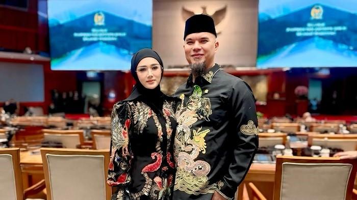20251122-Ahmad-Dhani-dan-Mulan-Jameela-diisukan-retak.jpg