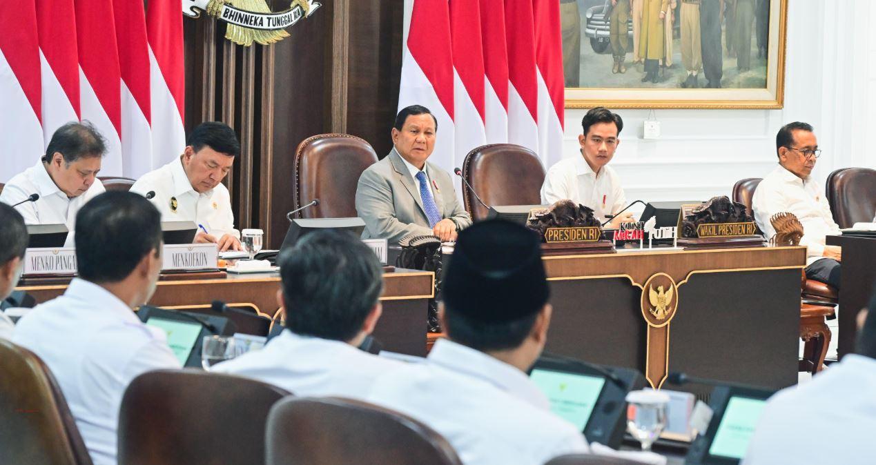 20260125-Presiden-Prabowo-dan-Wapres-Gibran-dalam-rapat-Kabinet.jpg