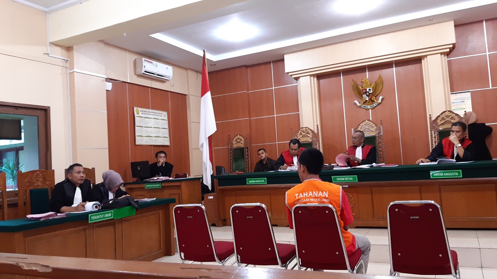 Tak Punya Uang Buat Beli Handphone, Andi Nekat Tipu Sinta Buat Bayar Pembuatan SIM