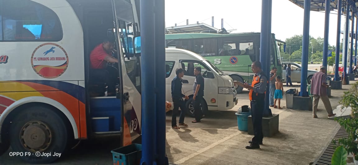 Kepala Terminal Sri Bulan Sarolangun Imbau Pemudik Beli Tiket di Loket Resmi