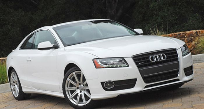 Deretan Mobil Bekas Turun Harga Mulai Rp 5-80 Juta - Daihatsu Xenia, Isuzu Panther, Audi A5 Quattro