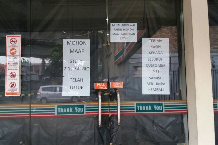 Karyawan 7-Eleven: Saya Tidak Tahu Mau Ke Mana