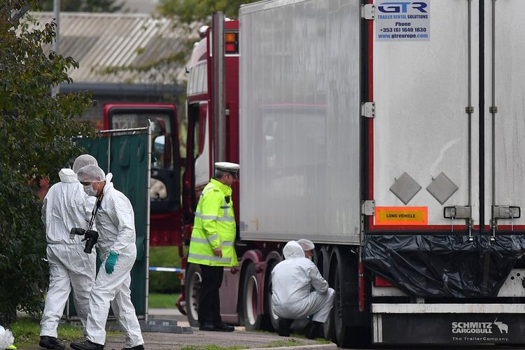 Kasus Temuan 39 Mayat dalam Kontainer - Penyelundupan Manusia, 4 Orang Ditangkap