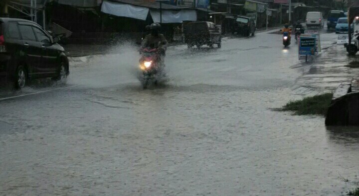 Cuaca Tiga Hari Kedepan Masih Ekstrem, Waspada Dampak Peralihan Musim di 5 Wilayah Ini