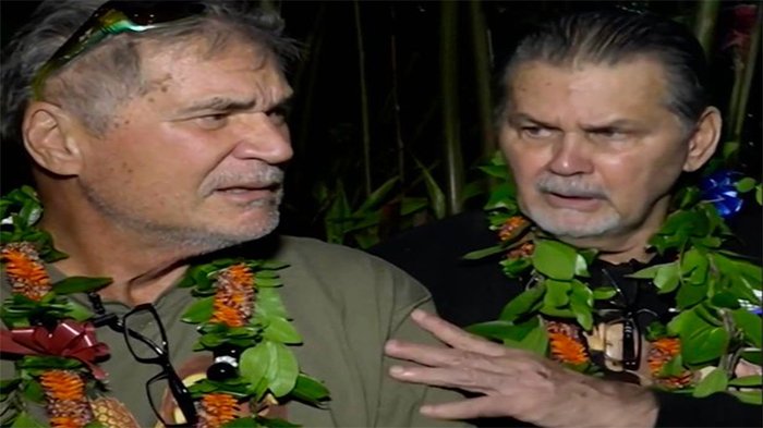 TAK DISANGKA! 60 Tahun Bersahabat Ternyata Pria Itu Adik Kandungnya. Jadi Hadiah Natal Terindah