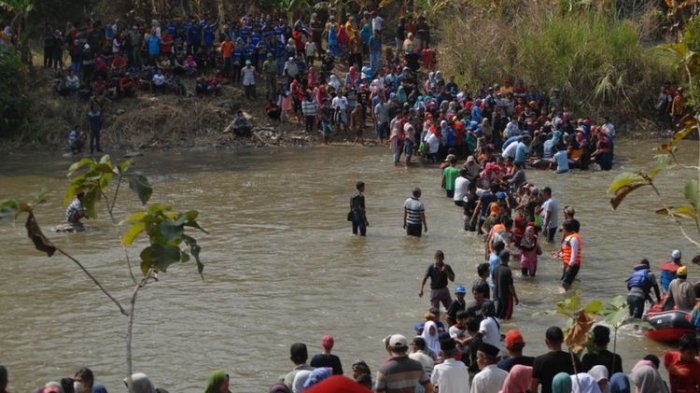 Kisah Dua Desa Bertetangga yang Dilarang Jatuh Cinta Apalagi Menikah