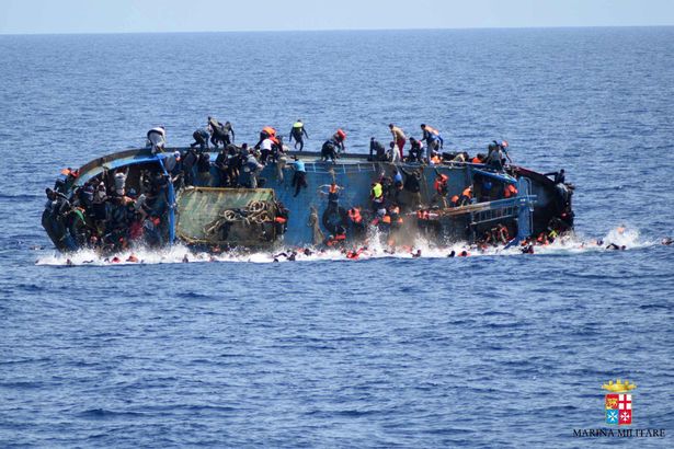 Foto Memilukan Bayi Pengungsi Libya Tenggelam saat Melintas Laut Mediterania