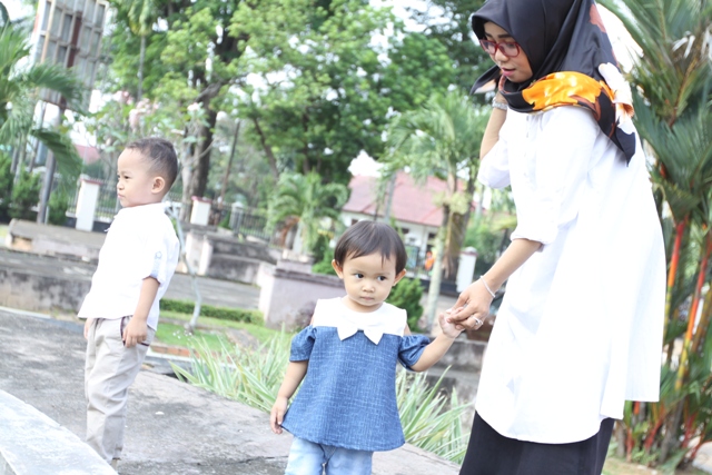 GALERI FOTO: Tips Mengatasi Kecemburuan Kakak dan Adik