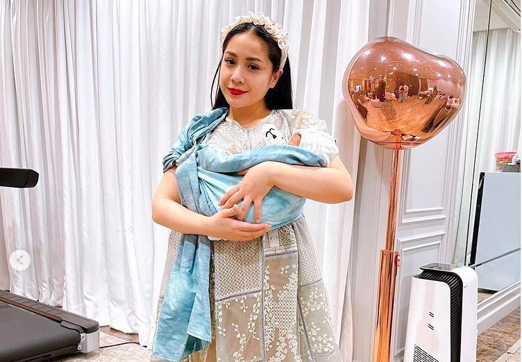 Mama Rieta Beri Hadiah Tabungan Rp 1 Miliar ke Anak Raffi Ahmad: Papa Pake Dulu Ya