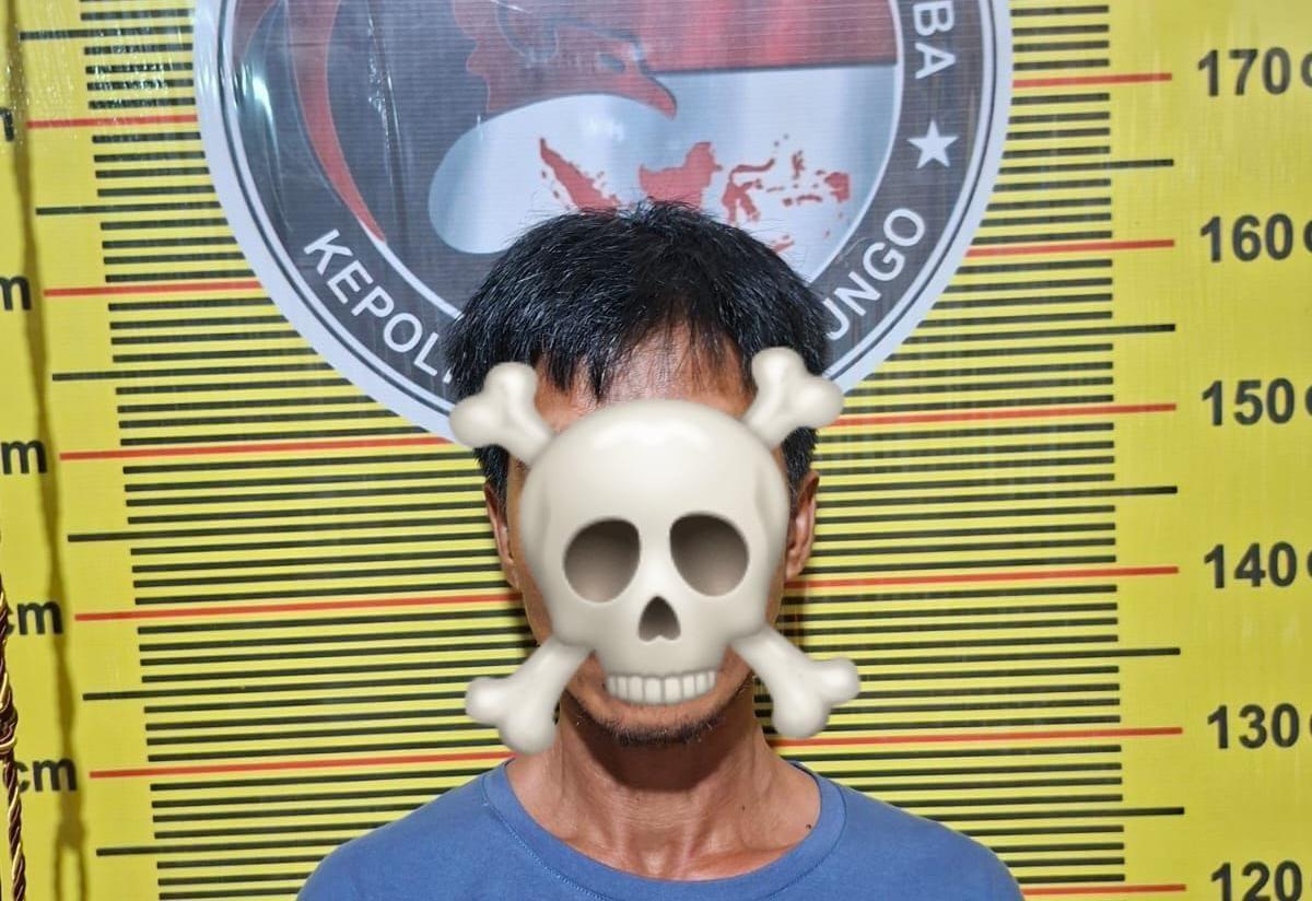 AJ-41-yang-diduga-terlibat-dalam-peredaran-narkotika-jenis-sabu-pada-Kamis-2212026.jpg