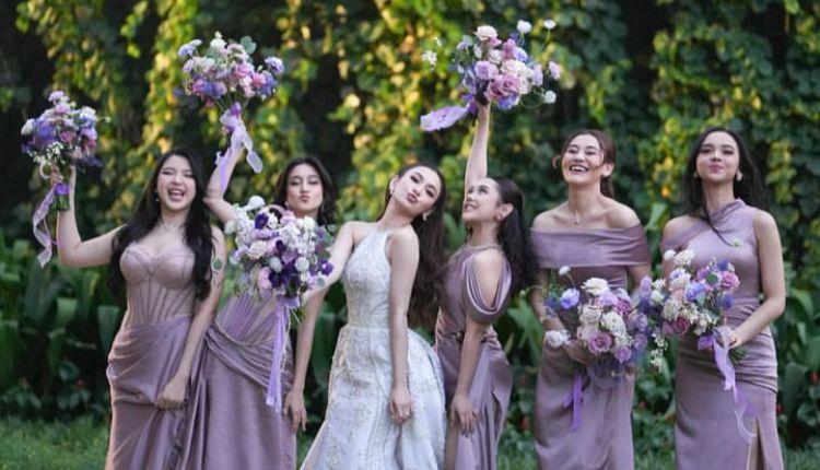Aaliyah Massaid Diserang Netizen karena jadi Bridesmaid di Pernikahan Mahalini: Bisa Minggir Gak?