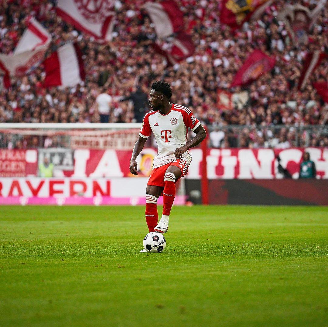 Real Madrid Tertarik Bawa Alphonso Davies dari Bayern Munchen Tahun Depan