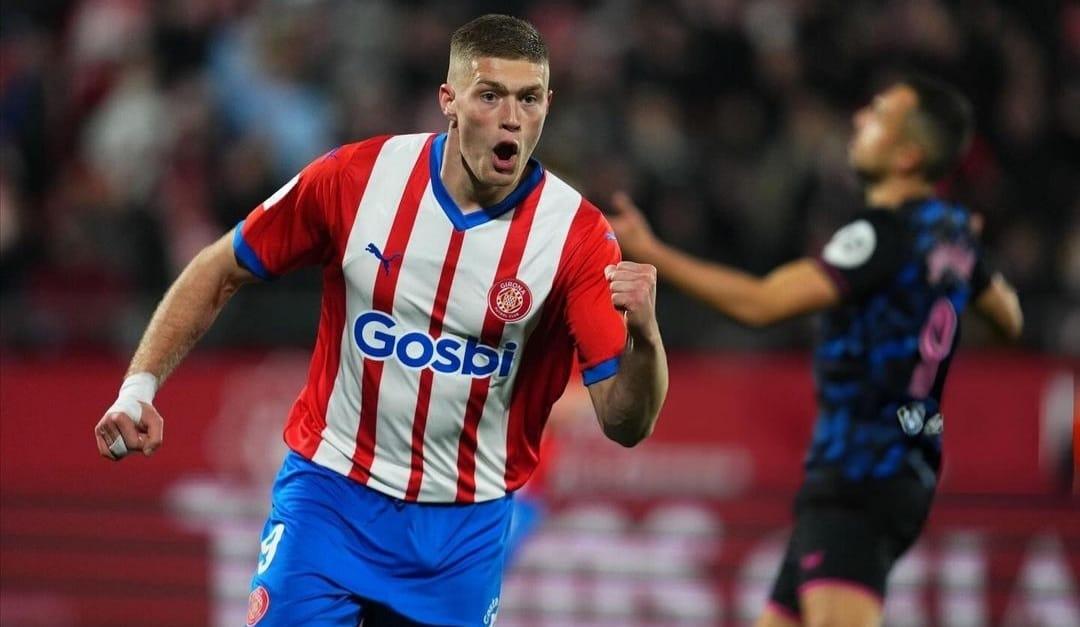 AS Roma dan Girona Mencapai Kesepakatan Biaya Transfer untuk Artem Dovbyk