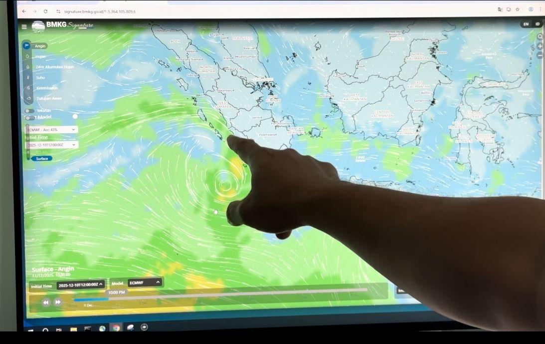 BMKG-Jambi-menyebut-intensitas-hujan-di-wilayah-timur-Jambi-mulai.jpg