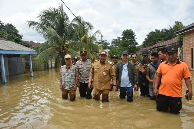 BPBD Sarolangun Berharap Perusahaan di Sarolangun Ikut Bantu Masyarakat Korban Banjir