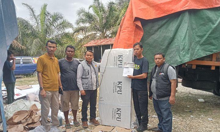 Bawaslu Sarolangun Sebut Tidak Temukan Kerusakan Bilik Suara yang Tiba di KPU