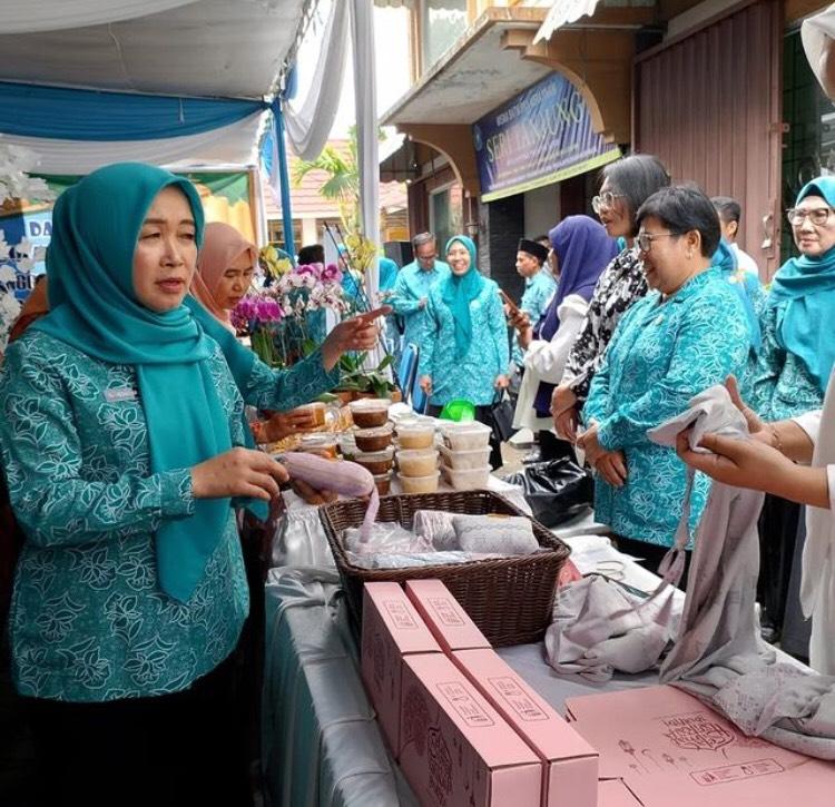 Perputaran Uang dari Bazar Ramadan TP PKK Provinsi Jambi Mencapai Ratusan Juta