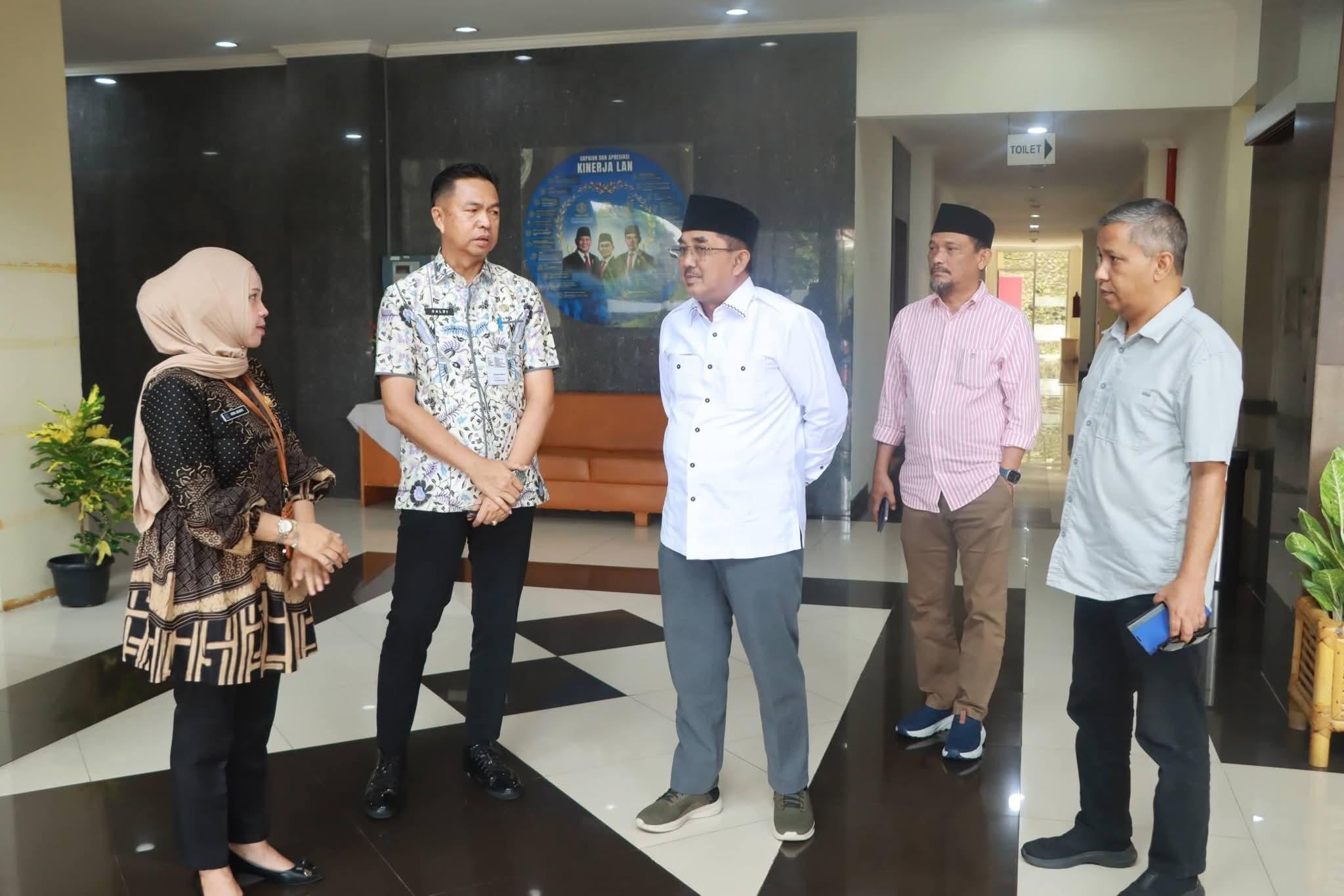 Bupati-Anwar-Sadat-32.jpg