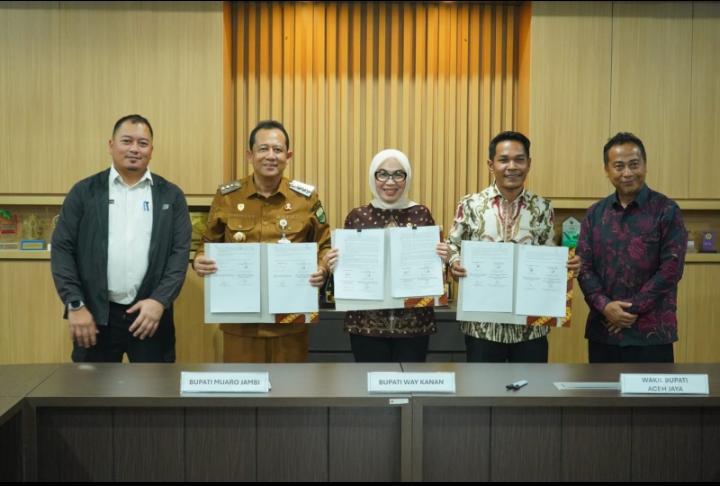 Bupati-BBS-di-Kementrian-ATRBPN.jpg