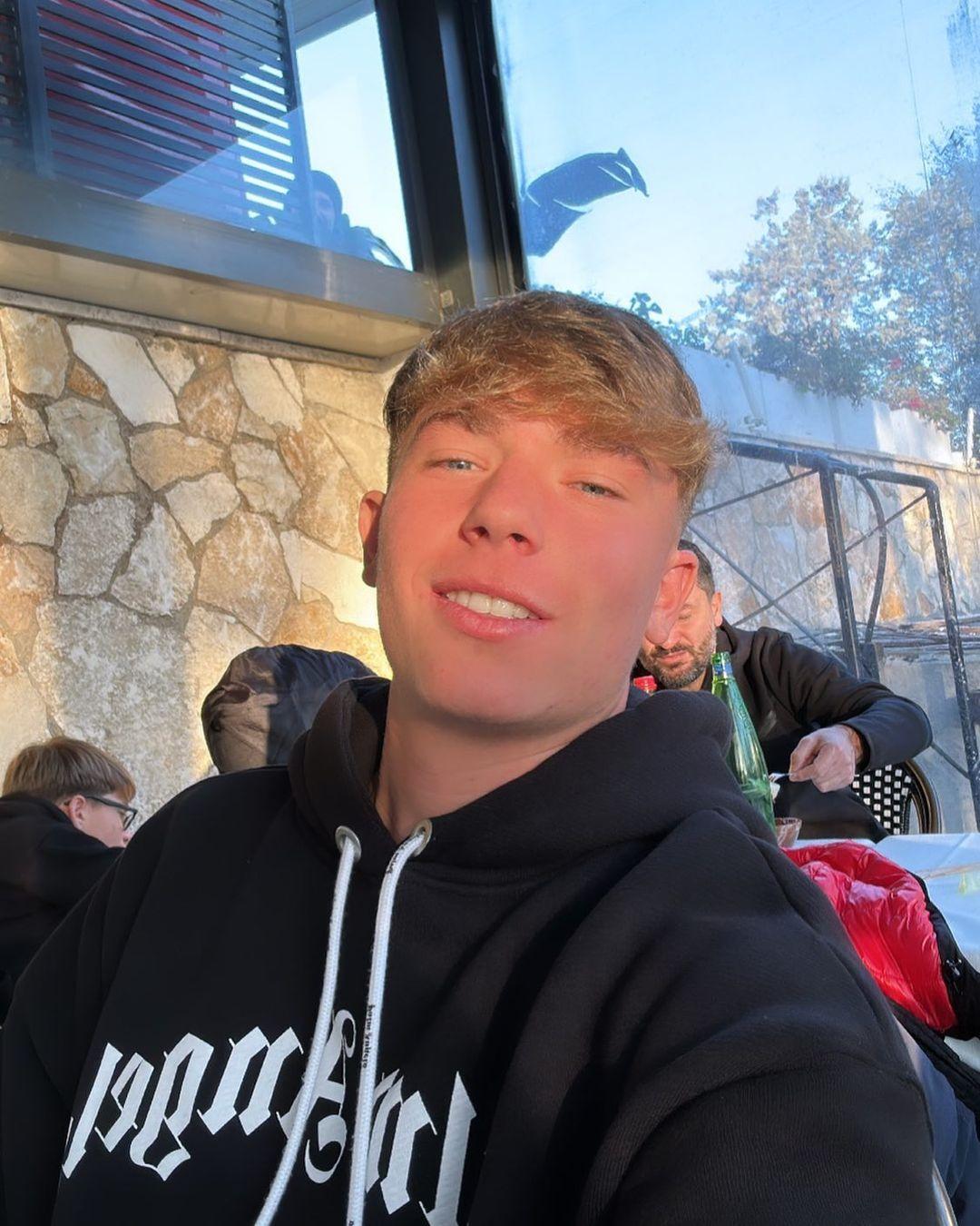 Anak Francesco Totti Berpotensi Tinggalkan AS Roma, Cuma Main 15 Menit