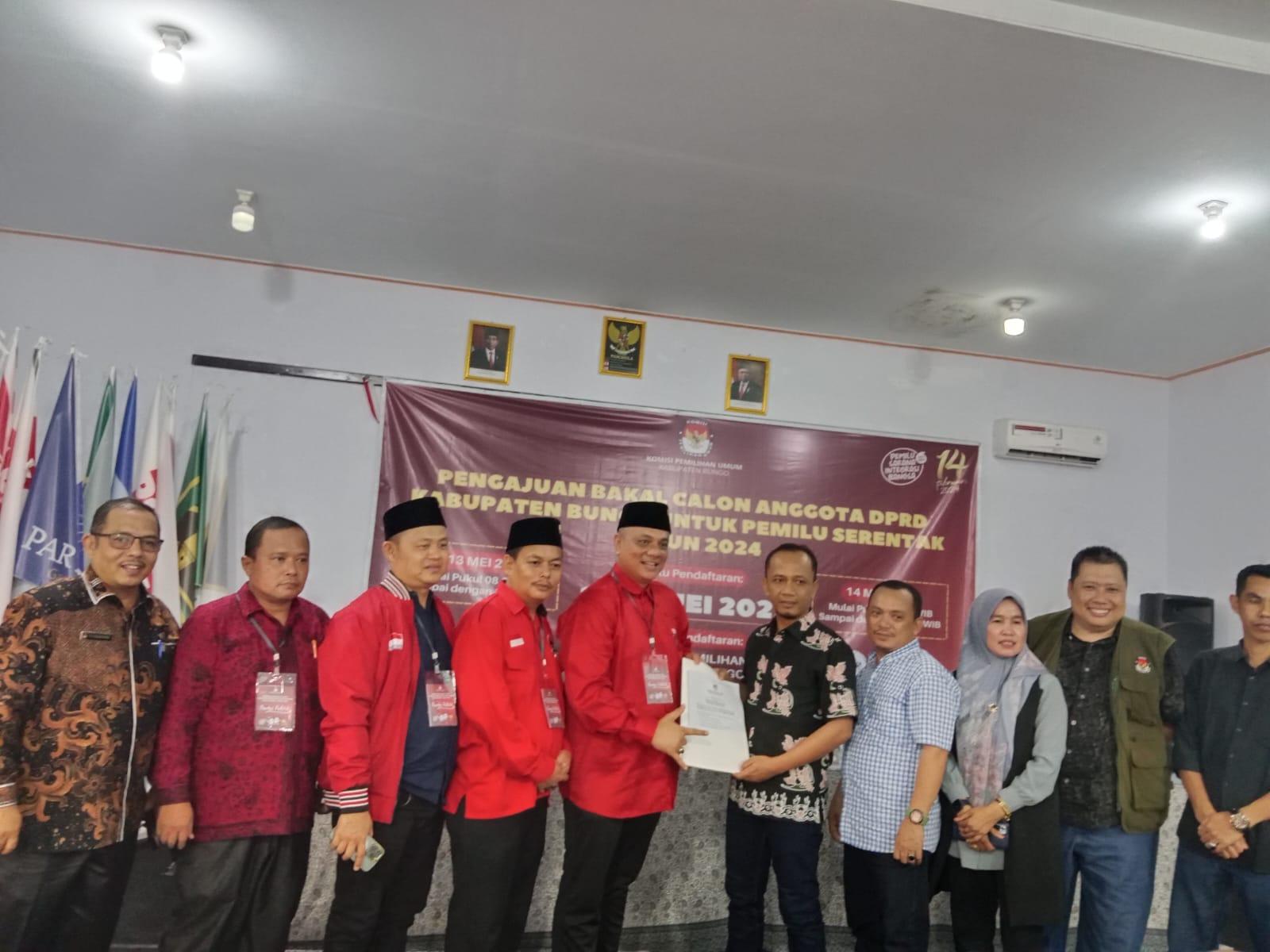 KPU Bungo Nyatakan Berkas PAN, PDI-P dan Ummat Lengkap dan Diterima