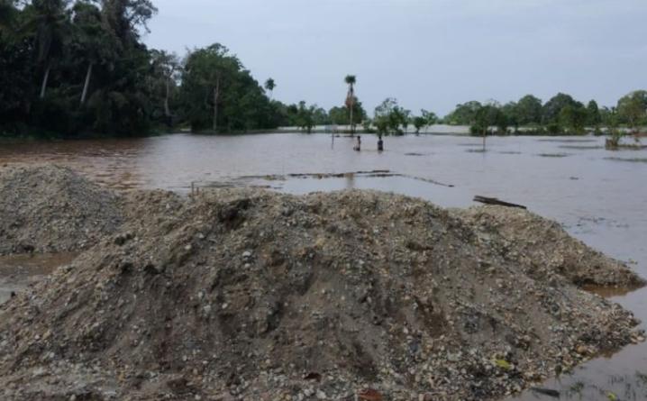 Dampak Banjir di Sarolangun, Akses Jalan ke Sentra Pertanian Masyarakat Terputus