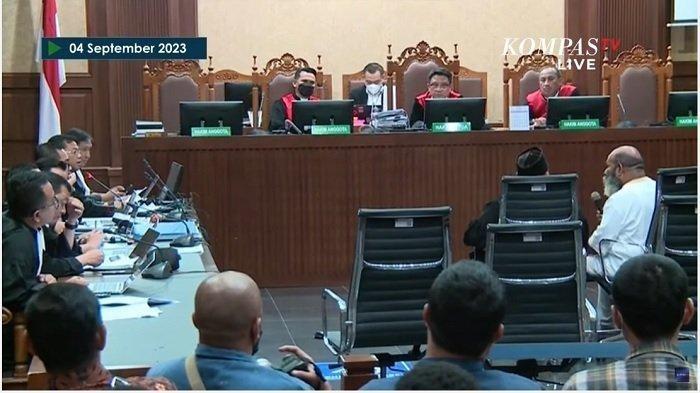 Kronologi Lukas Enembe Mengamuk di Ruang Sidang Sembari Keluarkan Kata-kata Kasar