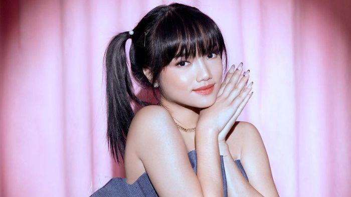 Pesan Menohok Fuji ke Netizen Julid: Selain Donatur Dilarang Mengatur!