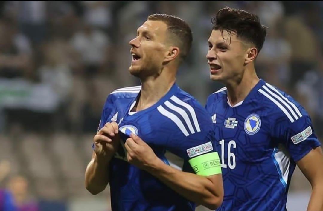 Edin-Dzeko-di-Timnas-Bosnia.jpg